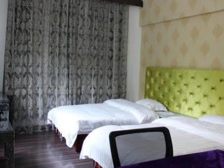 Guilin Jingyi Hotel Buitenkant foto